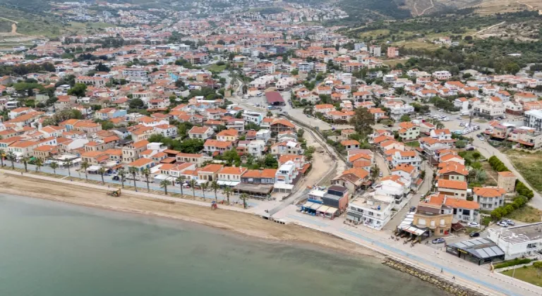 Yeni Foça’da tarihi dere yatağı güçlendiriliyor