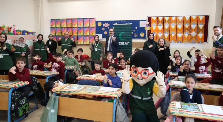 Yeşilay farkındalığı için ilk ders zili 'bağımsız gelecek' için çaldı