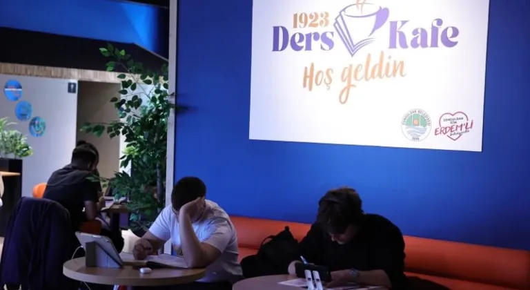 Zonguldak’ta gençlere özel 1923 Ders Kafe açıldı