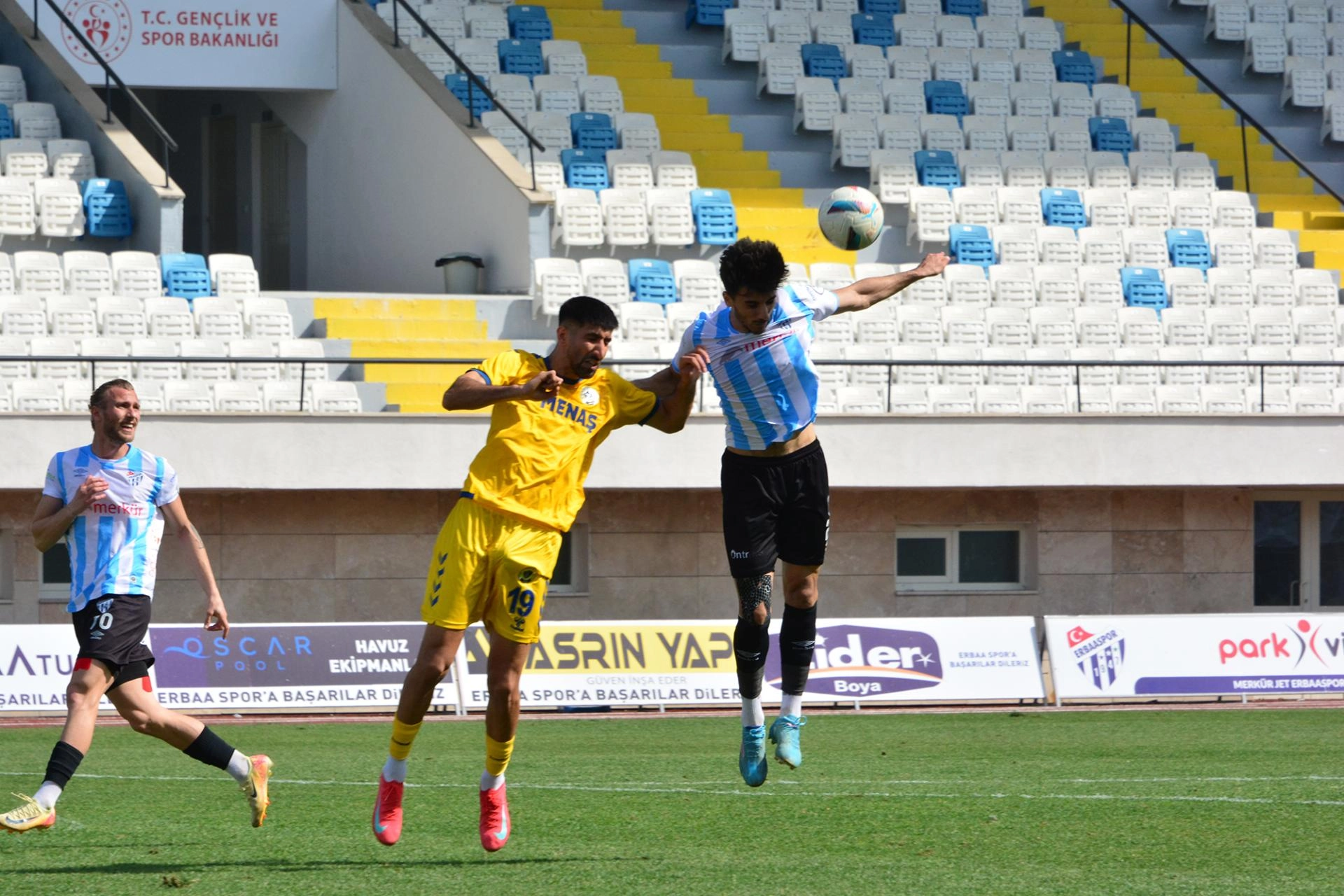 Erbaaspor Menemen FK maçından kareler