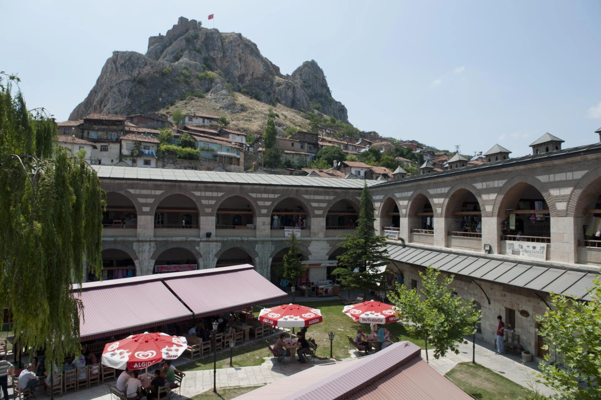 Fotoğraflarla Tokat Taşhan: Osmanlı avlusunda bir yolculuk